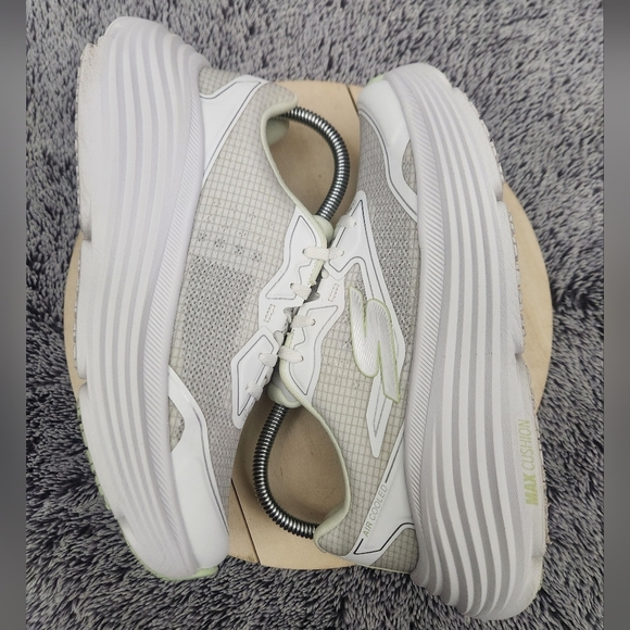 Skechers Endeavour Max Cushioning Sneakers Women's Size 8 - Picture 6 of 9